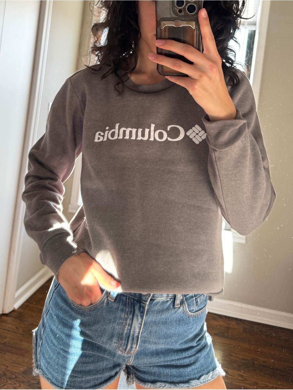 Columbia Women's Sweatshirt